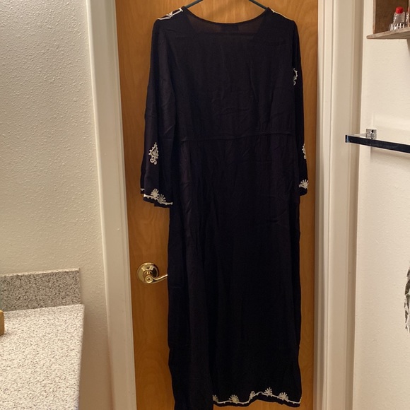 World market dress - Picture 3 of 3